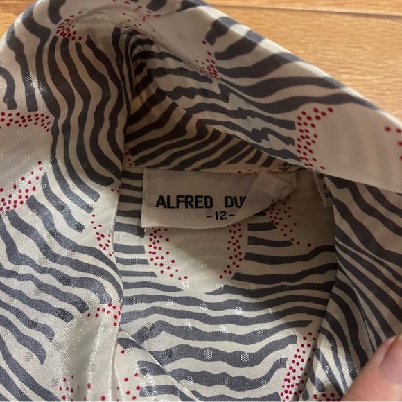 Vintage Blouse 14 - Picture 2 of 6